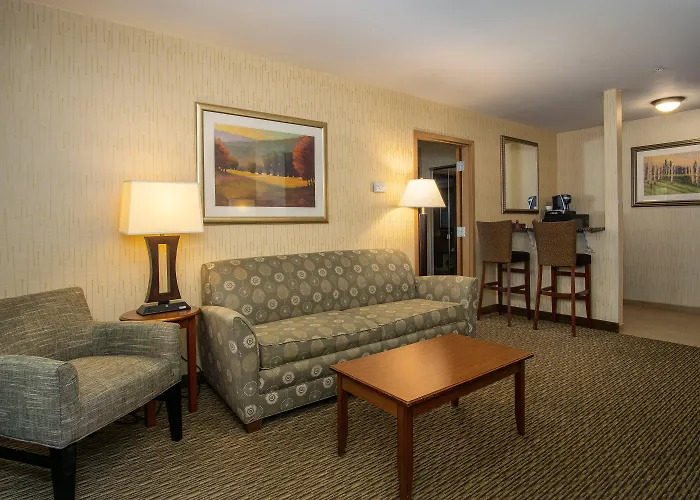 Holiday Inn By Ihg